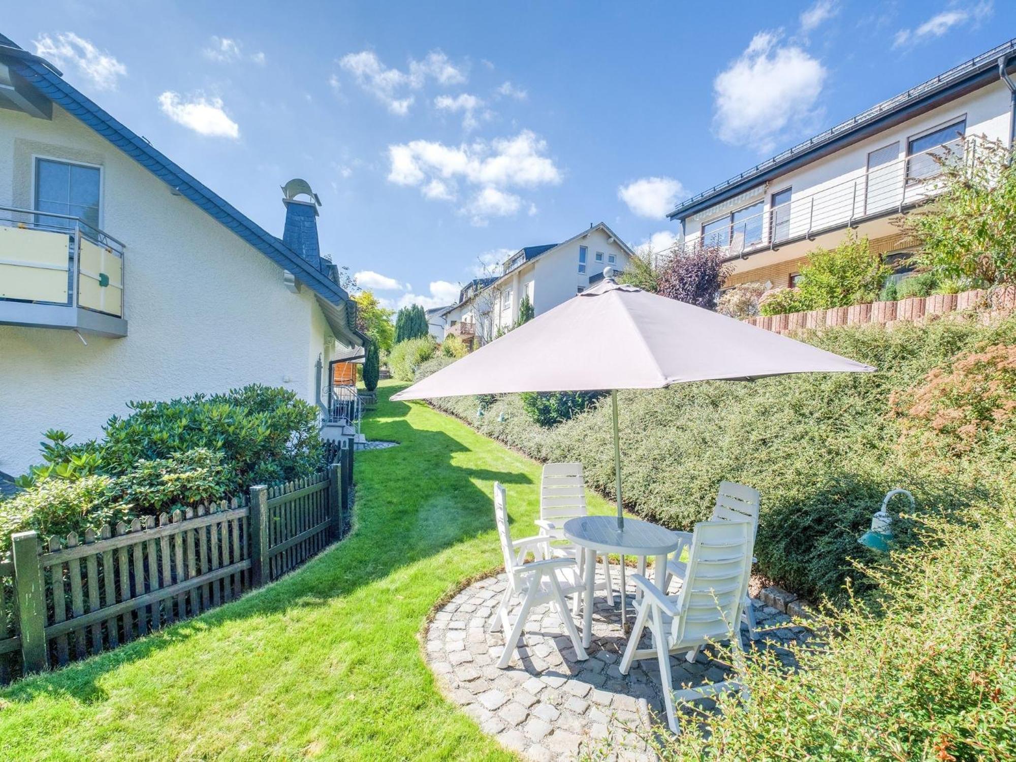 Modern Apartment In Schwalefeld With Garden Willingen  Extérieur photo
